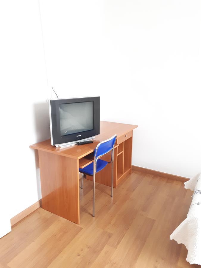 Hostal Oklahoma Reus Εξωτερικό φωτογραφία