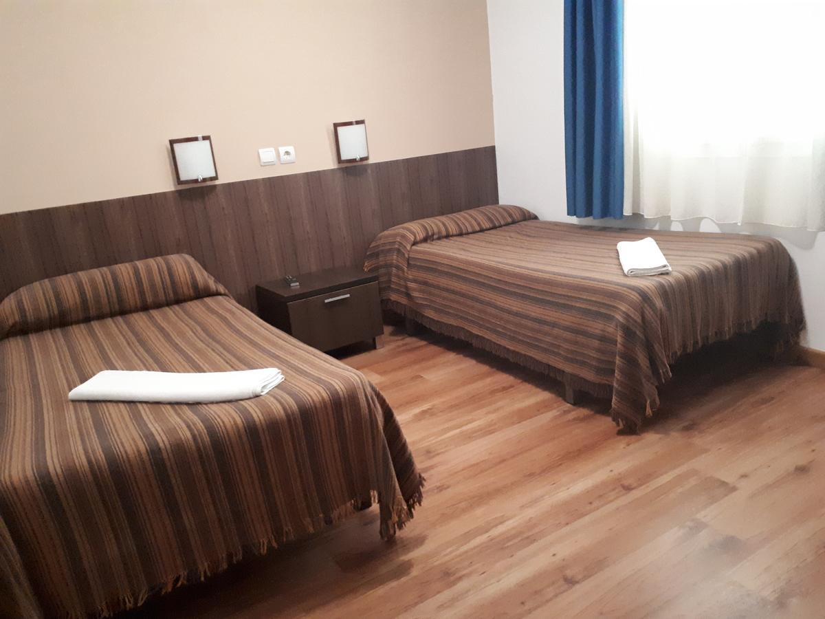 Hostal Oklahoma Reus Εξωτερικό φωτογραφία
