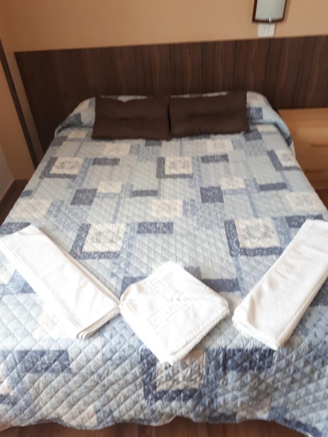 Hostal Oklahoma Reus Εξωτερικό φωτογραφία