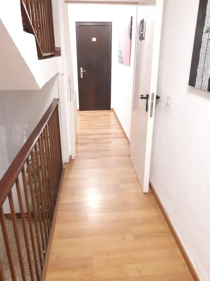 Hostal Oklahoma Reus Εξωτερικό φωτογραφία