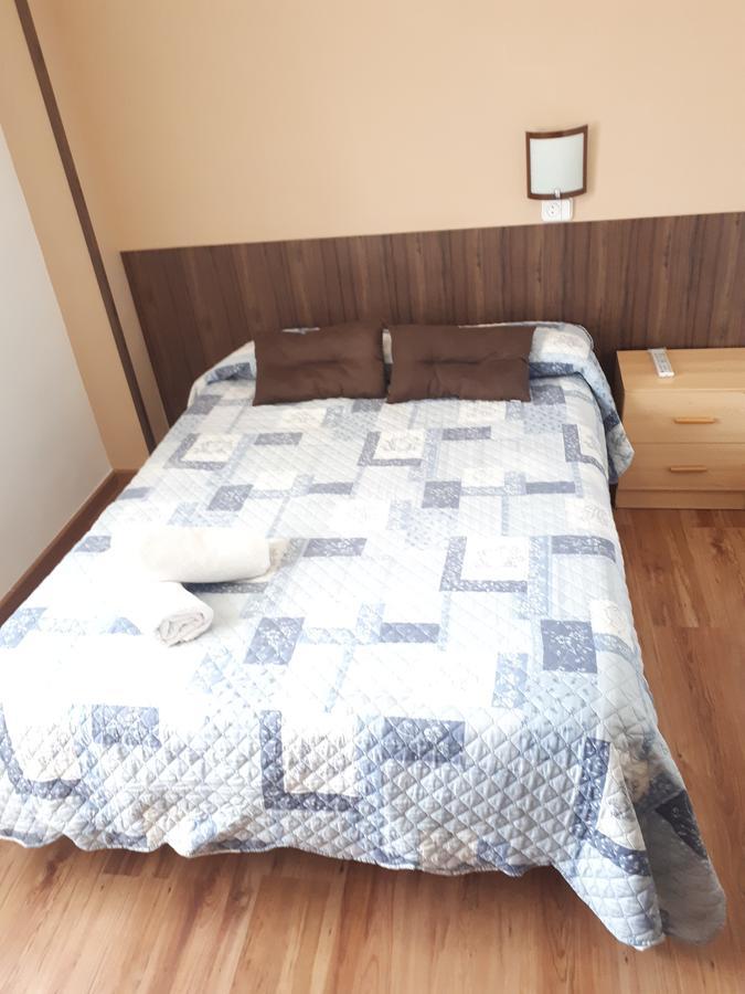 Hostal Oklahoma Reus Εξωτερικό φωτογραφία
