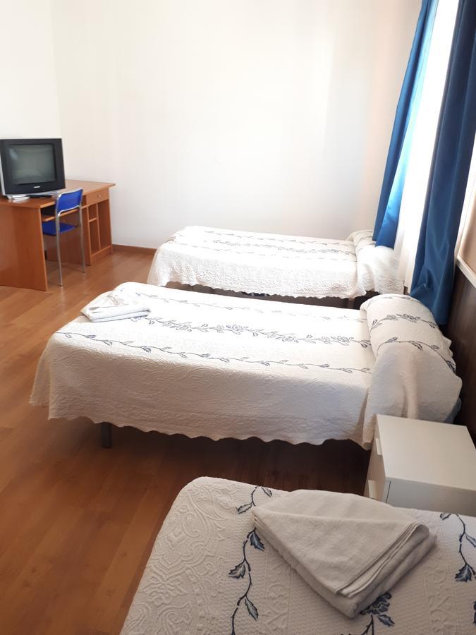 Hostal Oklahoma Reus Εξωτερικό φωτογραφία