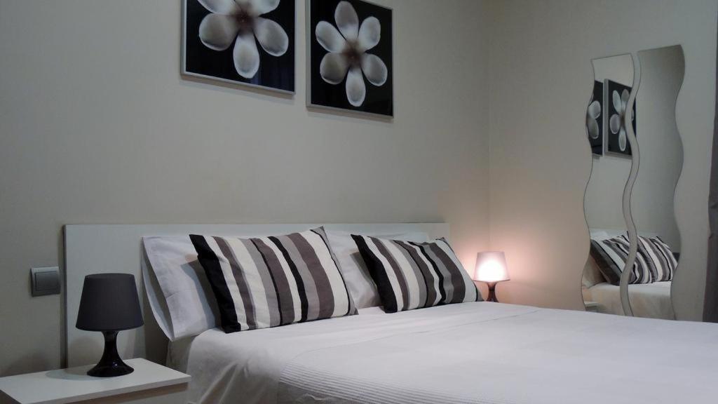 Hostal Oklahoma Reus Εξωτερικό φωτογραφία